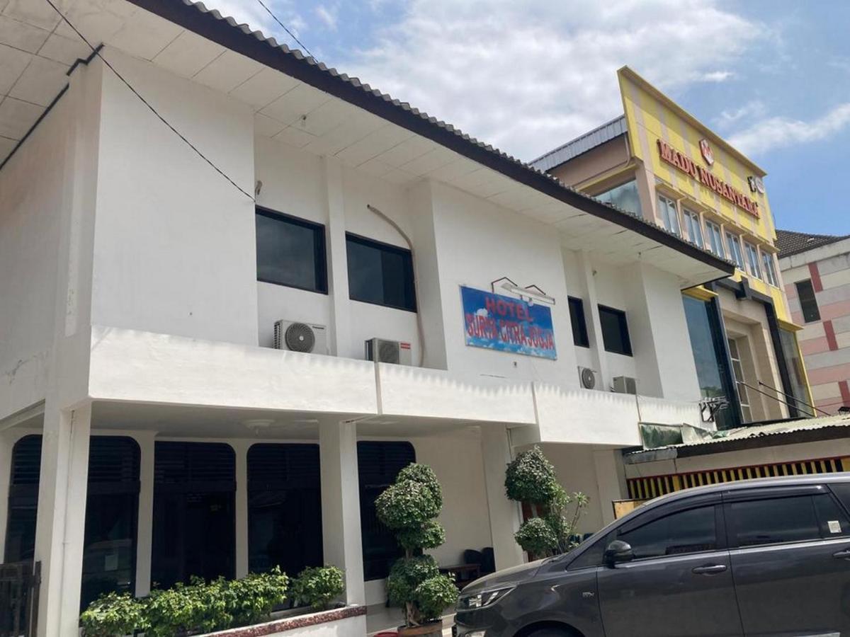 Hotel Surya Citra Jogja A Mitra Reddoorz 요그야카르타 외부 사진